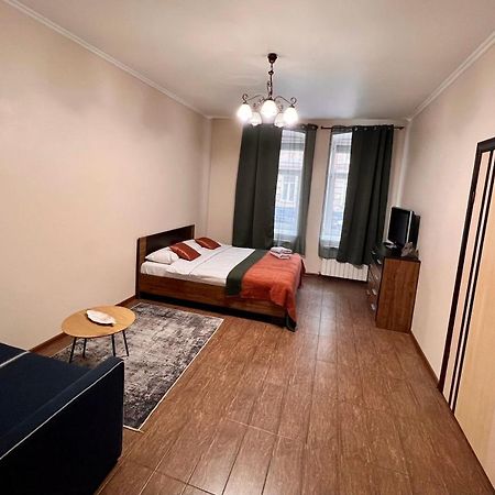 Old City Apartment With Parking Львів Екстер'єр фото